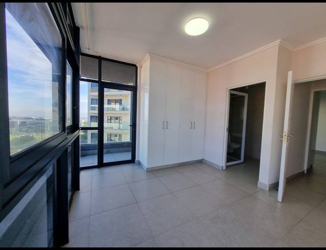 2 BEDROOM APARTMENT FOR SALE IN UMHLANGA RIDGE